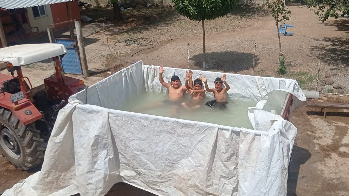 Geçinemeyen vatandaş tatili unuttu