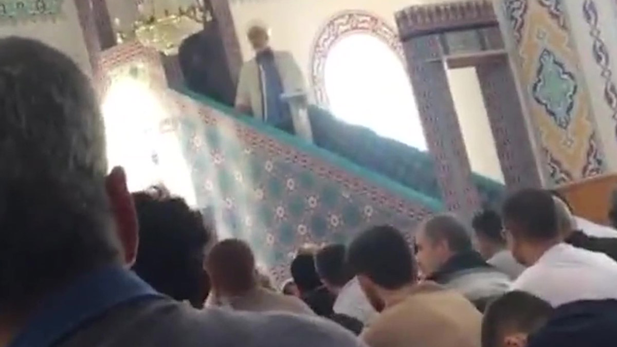 Doktorları hedef alan imam açığa alındı