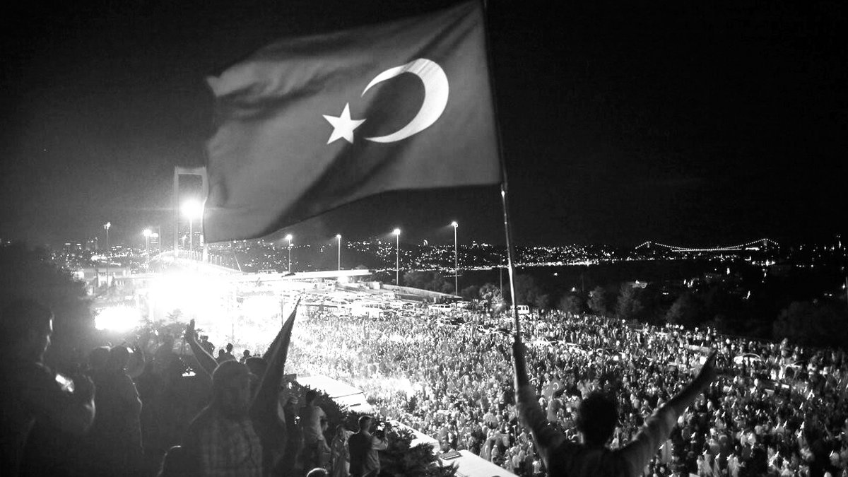 15 Temmuz’u adil ve özgür bir Türkiye mücadelesiyle anabiliriz