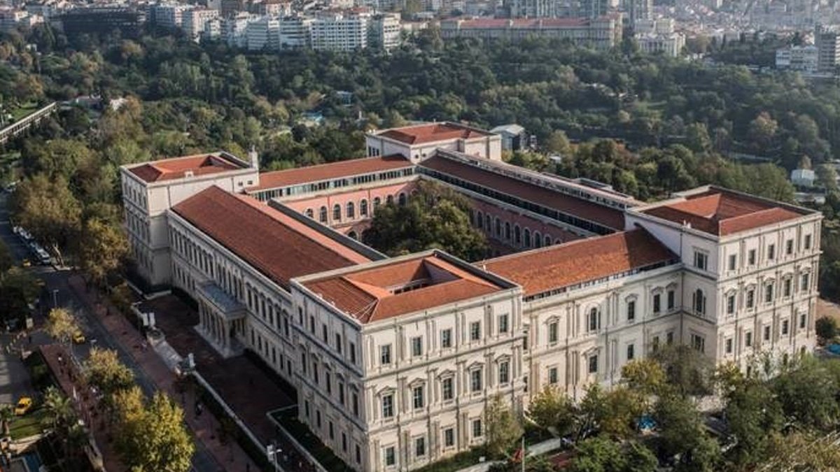 İTÜ'den 'yabancı öğretim görevlisi' açıklaması: Irkçı söylemleri kınıyoruz