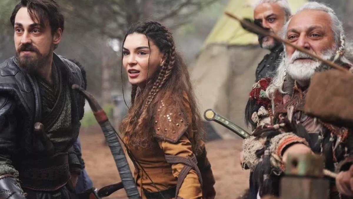 Sezon finali yapmıştı, karar değişti: Sevilen dizi ekranlara veda ediyor