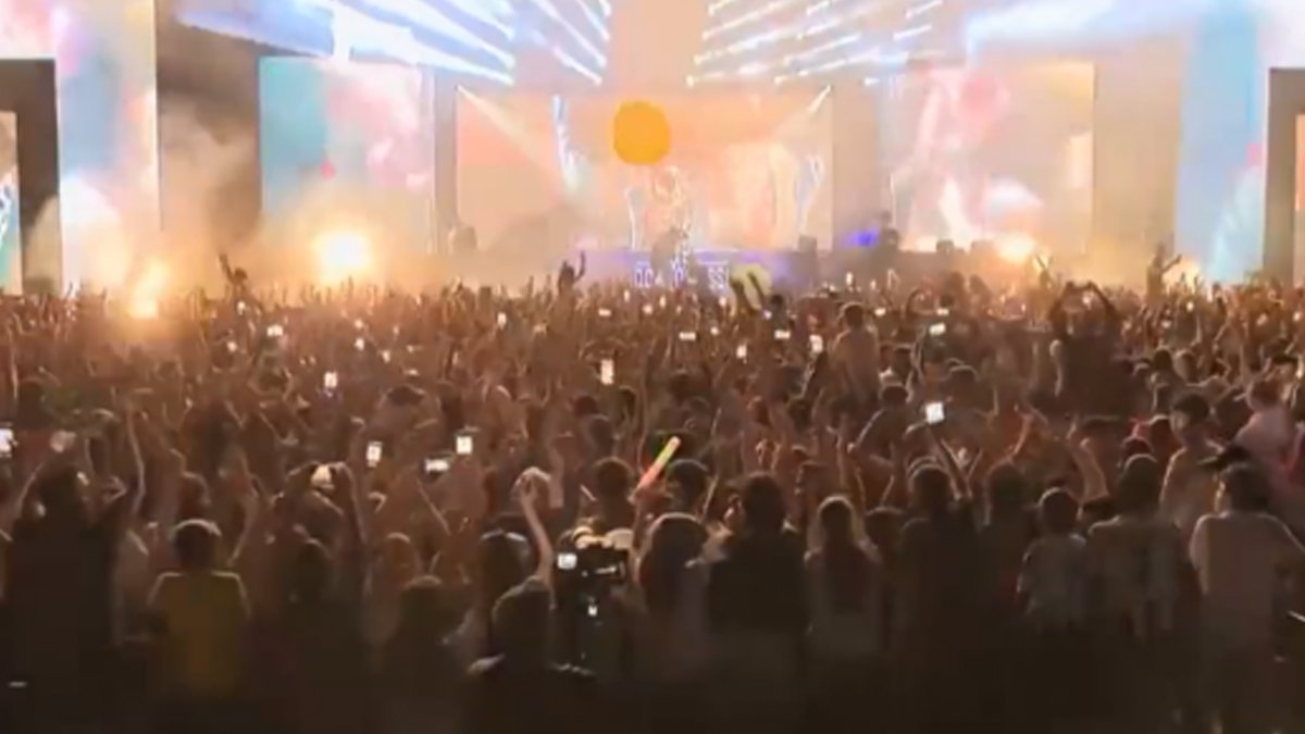 Ağrı'daki konser sosyal medyada gündem oldu