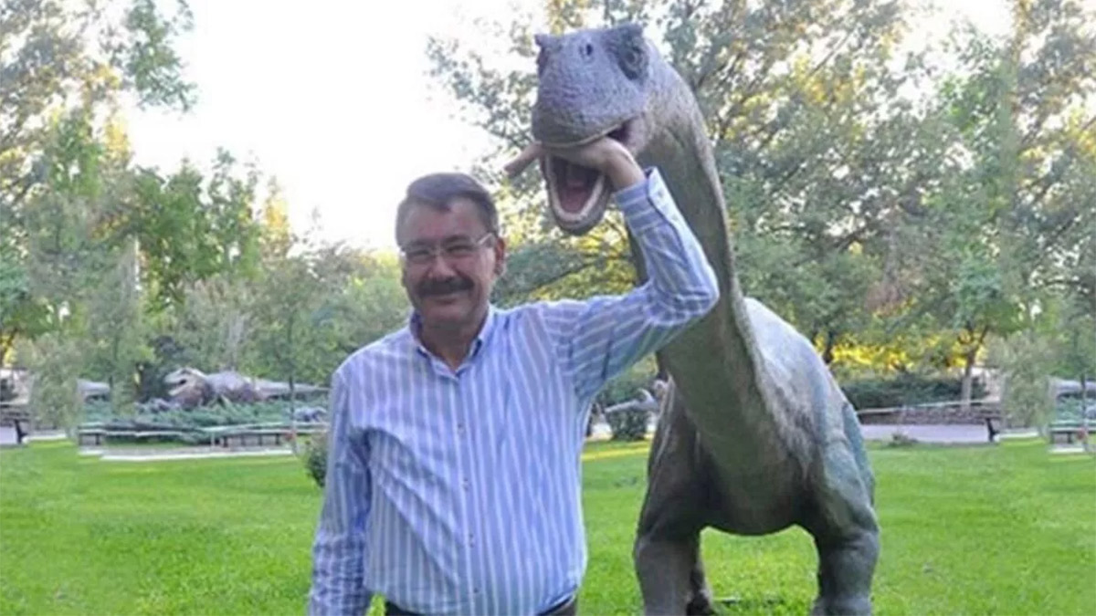 Melih Gökçek: Bunlar benim aldığım dinozorlar değil