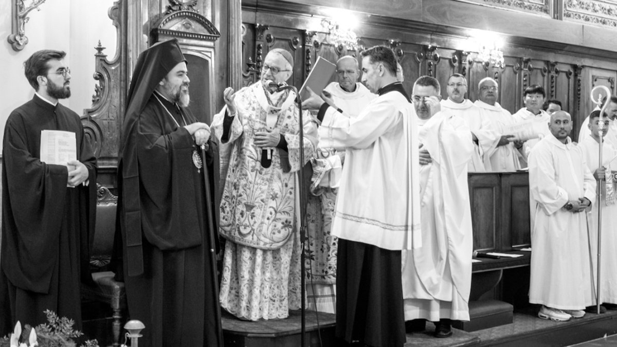 Dar bir gömlek: Cemaat vakıfları seçim yönetmeliği