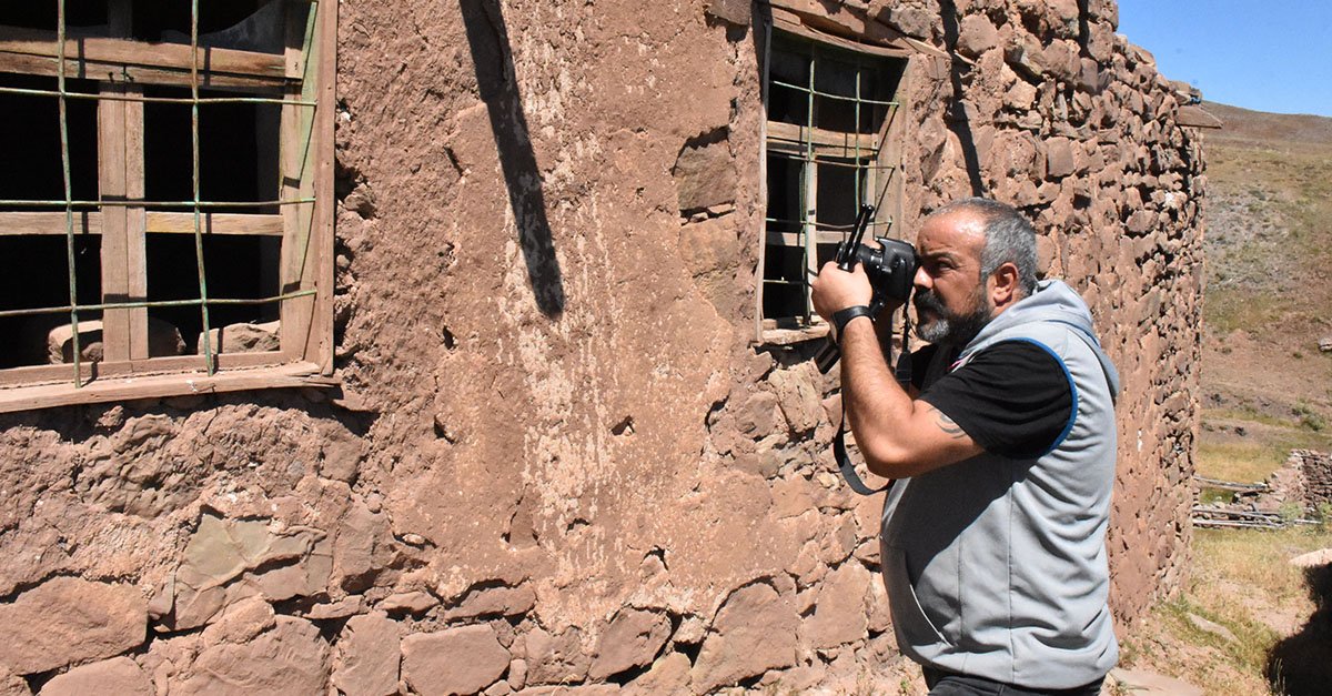 42 yıl önce terk edilen Sivas'taki 'gizem köy'de defineci talanı: Köyü harap etmişler