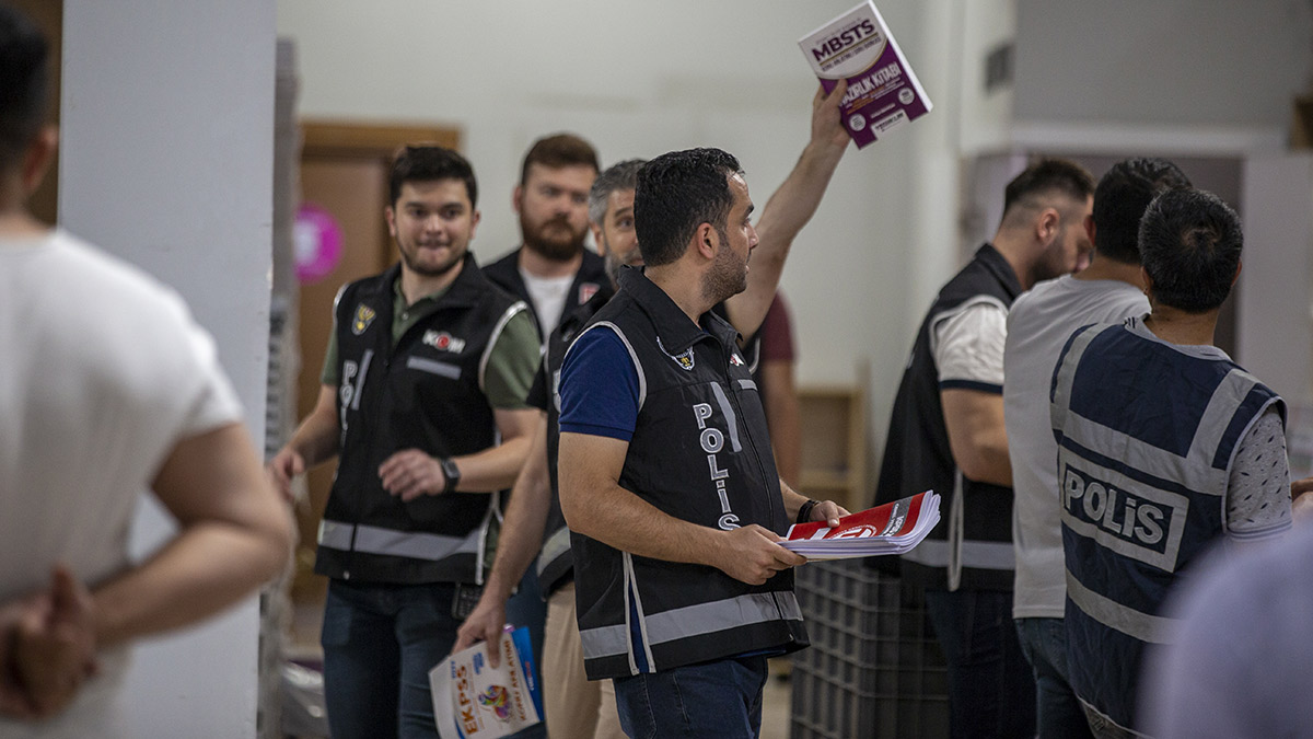 Ankara Cumhuriyet Başsavcılığı soruşturma başlatmıştı! Yayınevine KPSS baskını