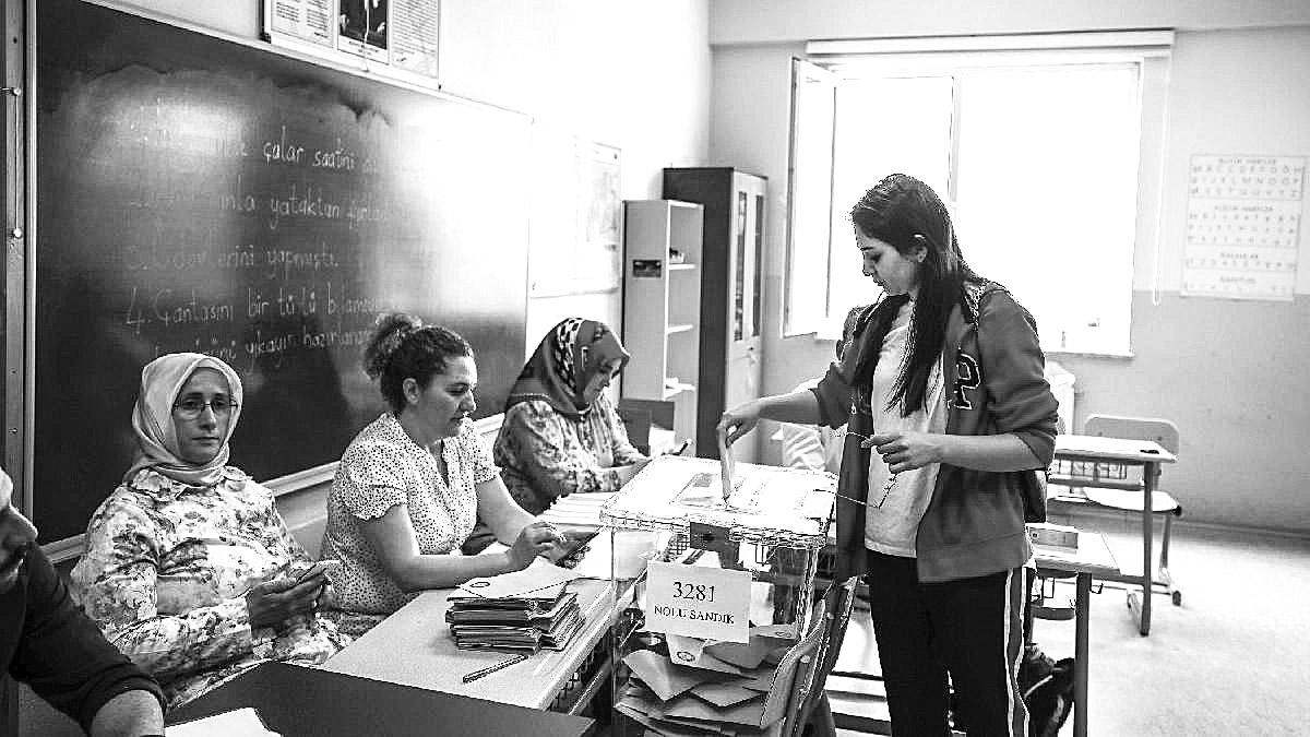 Övünülen eşitsizlik fotoğrafı ve seçimler