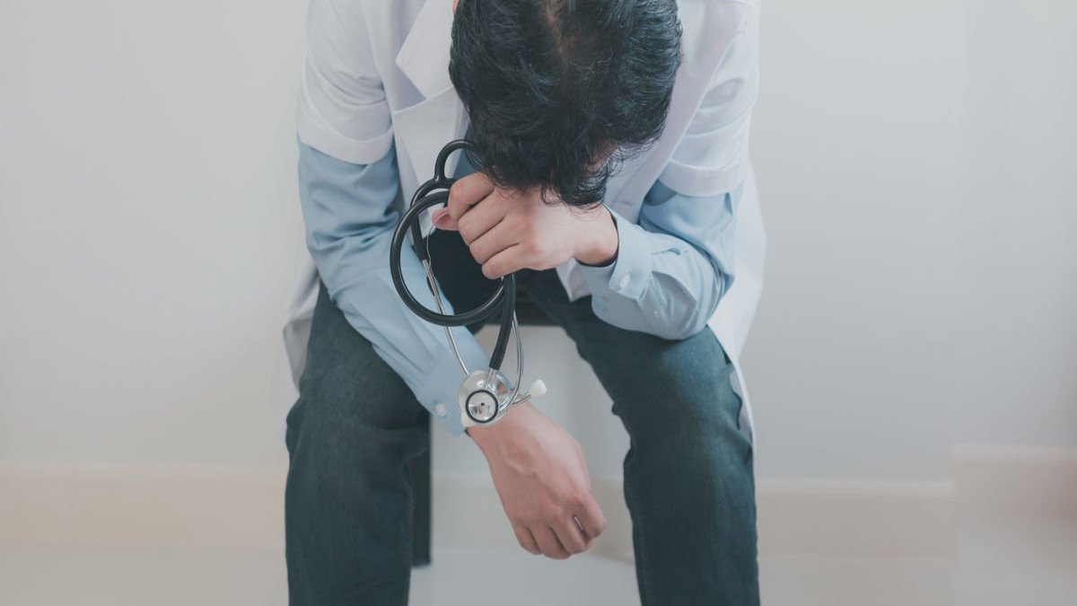 Can güvenliği olmayan hekimler ölüm yolculuğunu göze alıyor: Türk doktorlar El Paso'dan ABD'ye sığınıyor