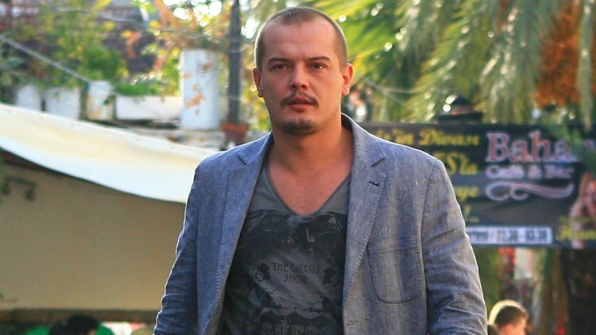 Oyuncu Arda Kural, gözaltına alındı