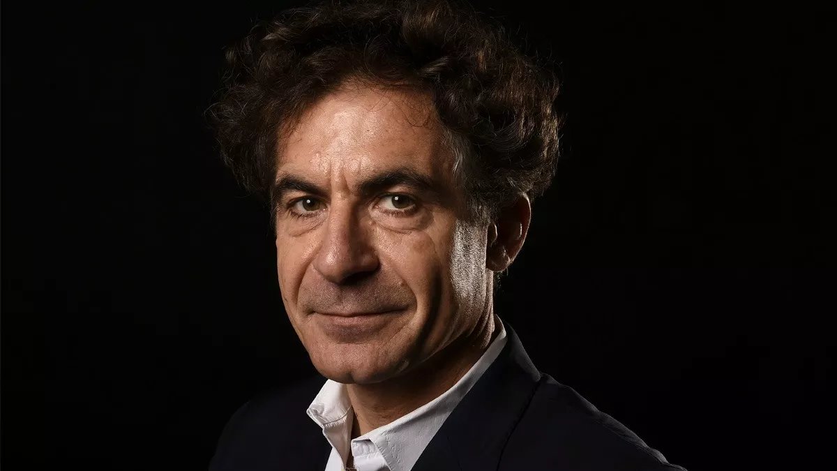 'Uzaydan kare' diye 'sucuk' resmi paylaştı: Fransız fizikçi özür diledi