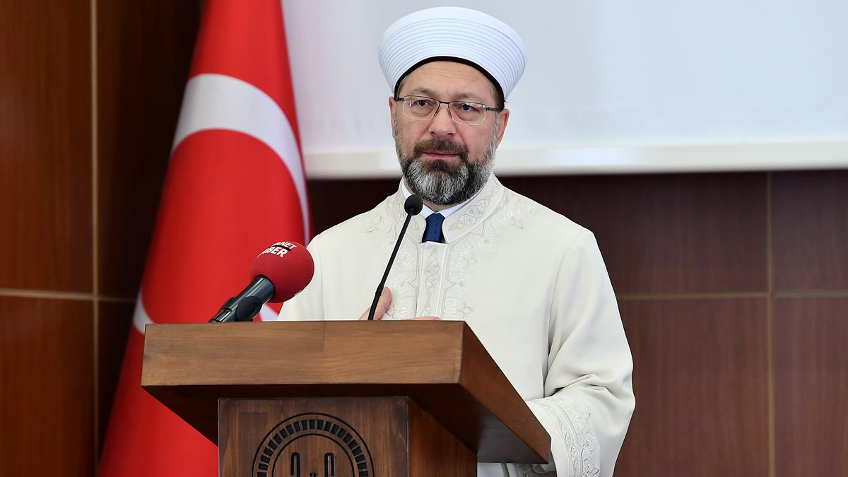 Diyanet İşleri Başkanı Erbaş'tan, İsrail'in Gazze'ye saldırılarına kınama