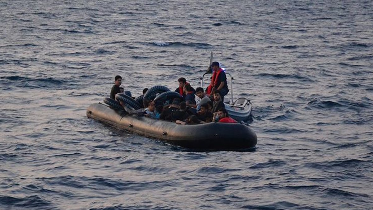 Ege'de göçmen faciası: Onlarca kişi kayıp