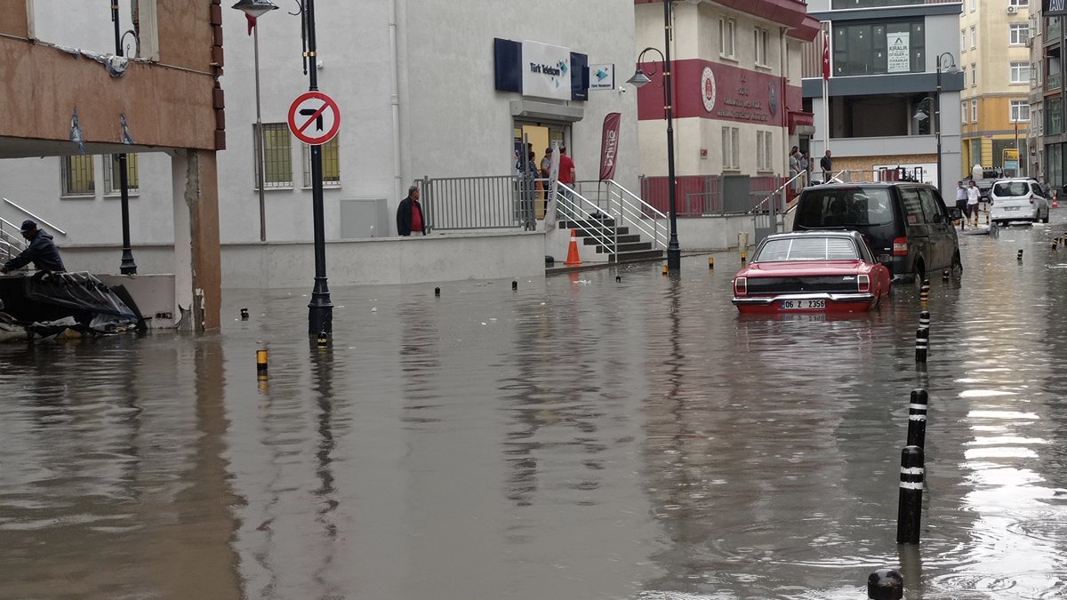 Meteoroloji, AKOM ve AFAD duyurdu: İstanbullulara SMS'li uyarı