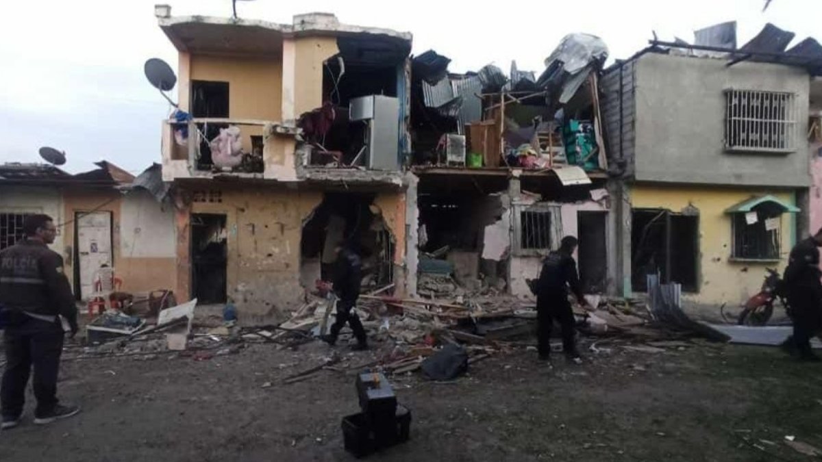 Ekvador'da patlama: 5 ölü 16 yaralı