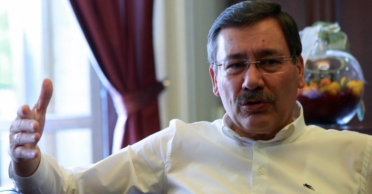 Jelibon Skandalının Ardından Melih Gökçek Yeni Gaflarıyla Gündemde! Bu kez Beşiktaşlı Yıldızı Şehit Yaptı