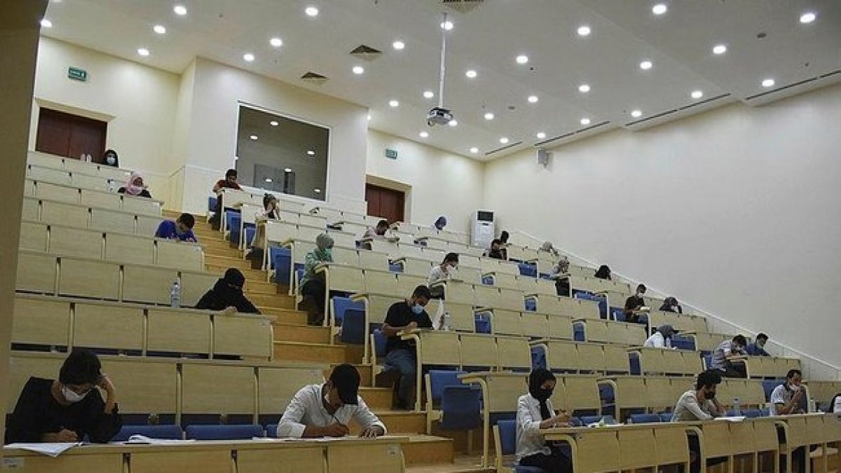 Açıköğretim kayıtları başladı: AÖF kayıt ücretlerine büyük zam