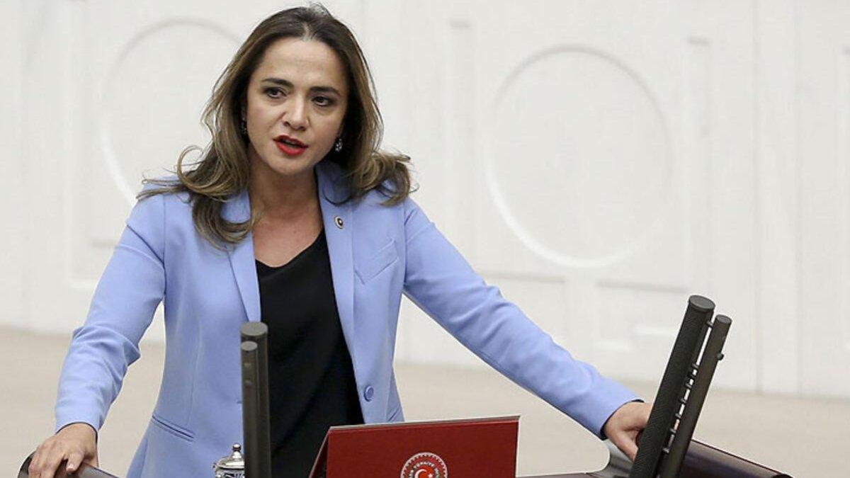 CHP'li İlgezdi: Son 4 ayda 16 konser iptal edildi