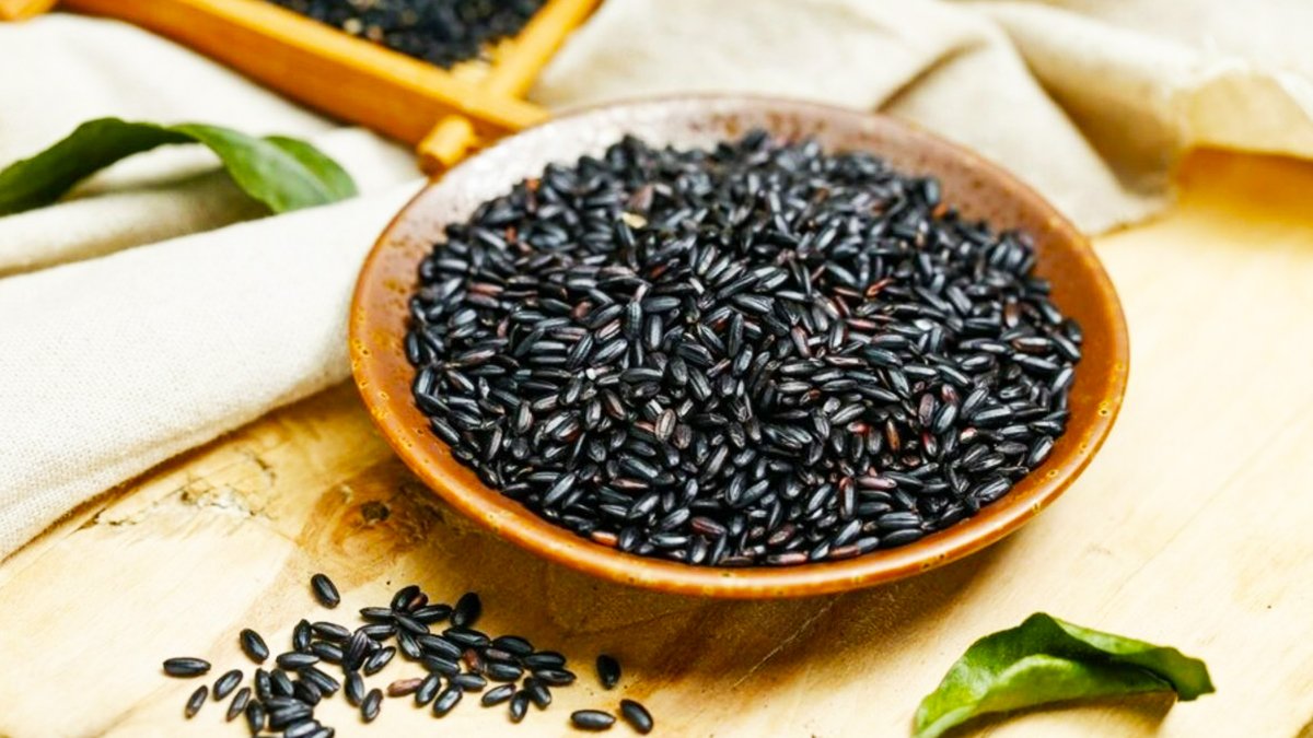 Siyah pirincin bilmeniz gereken 5 inanılmaz faydası! Öğrenince çok şaşıracaksınız!