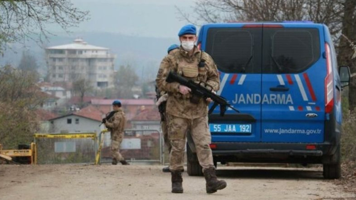 Hakkari'de gösteri ve yürüyüş yasağı 15 gün daha uzatıldı