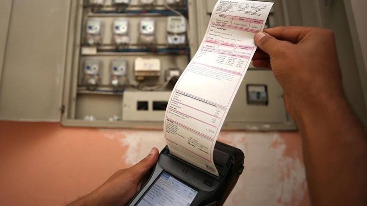 Konutta asgari elektrik faturası 210 TL'den 417 TL’ye çıktı: Faturasını ödeyemeyen aile sayısı daha da artacak