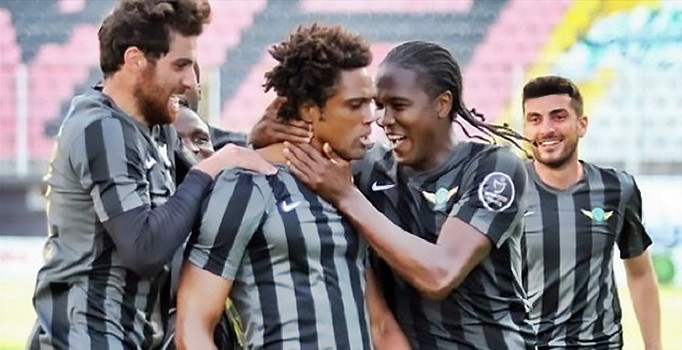 Akhisar Belediyespor'da flaş ayrılık