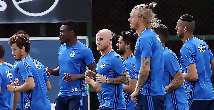 Miroslav Stoch Fenerbahçe idmanına katıldı