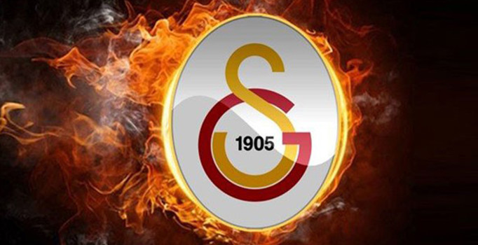 Galatasaray Bayern Münihli oyuncuyu transfer ettiğini açıkladı