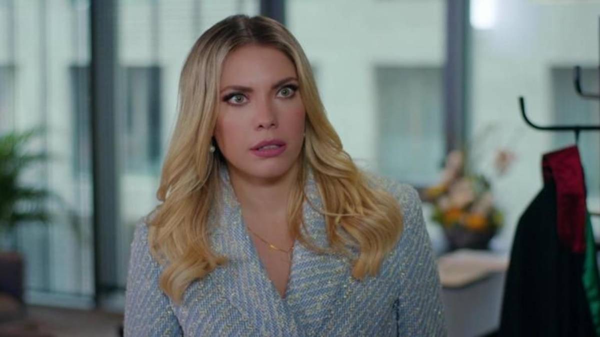 Yasak Elma'da cenaze! O ismin vefatını Eda Ece böyle duyurdu