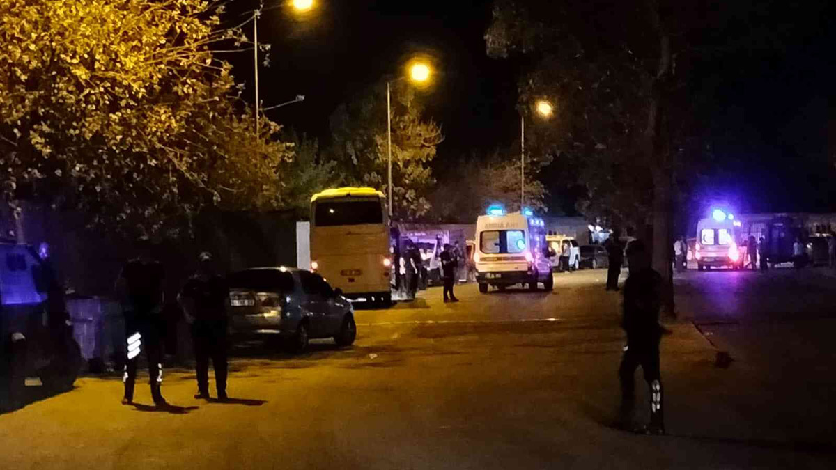 Akrabalar arasında alacak verecek kavgasına kan aktı: 1 ölü, 2 yaralı