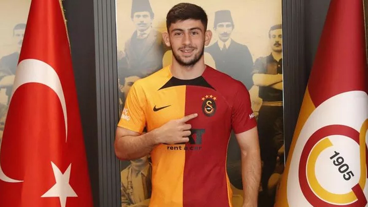 Trabzonspor'un şampiyonluğu için Avusturya'dan Trabzon'a gitmişti! Cimbom'a imza atan Yusuf Demir'in açıklamaları tepki topladı!