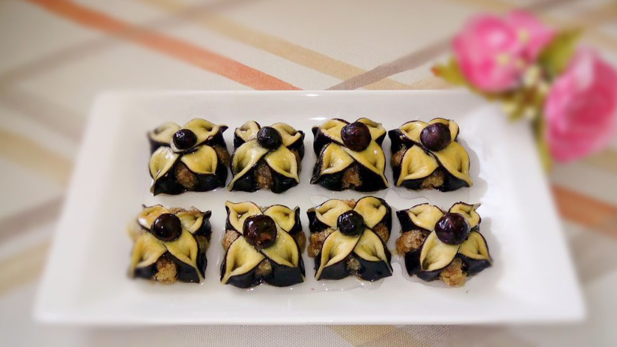 Sıradan tatlılardan bıkanlara yasemin çiçeği tatlısı! Havalı şekli kadar tadı da cezbedici