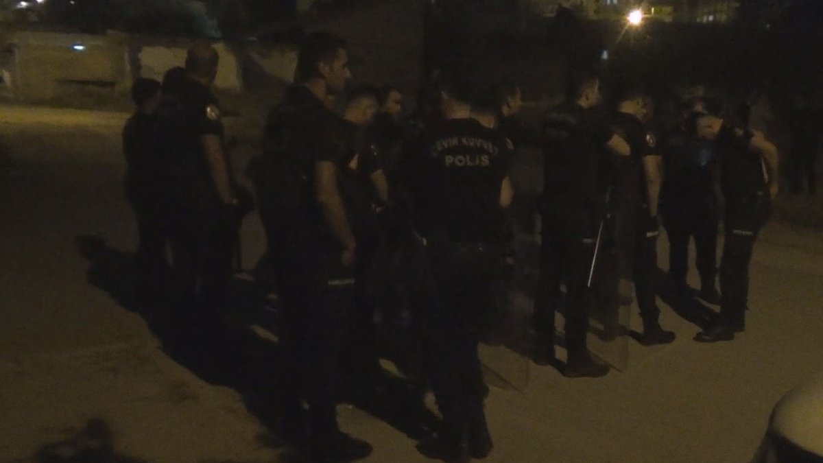 Düğünde taşlı, sopalı kavga: 3 yaralı