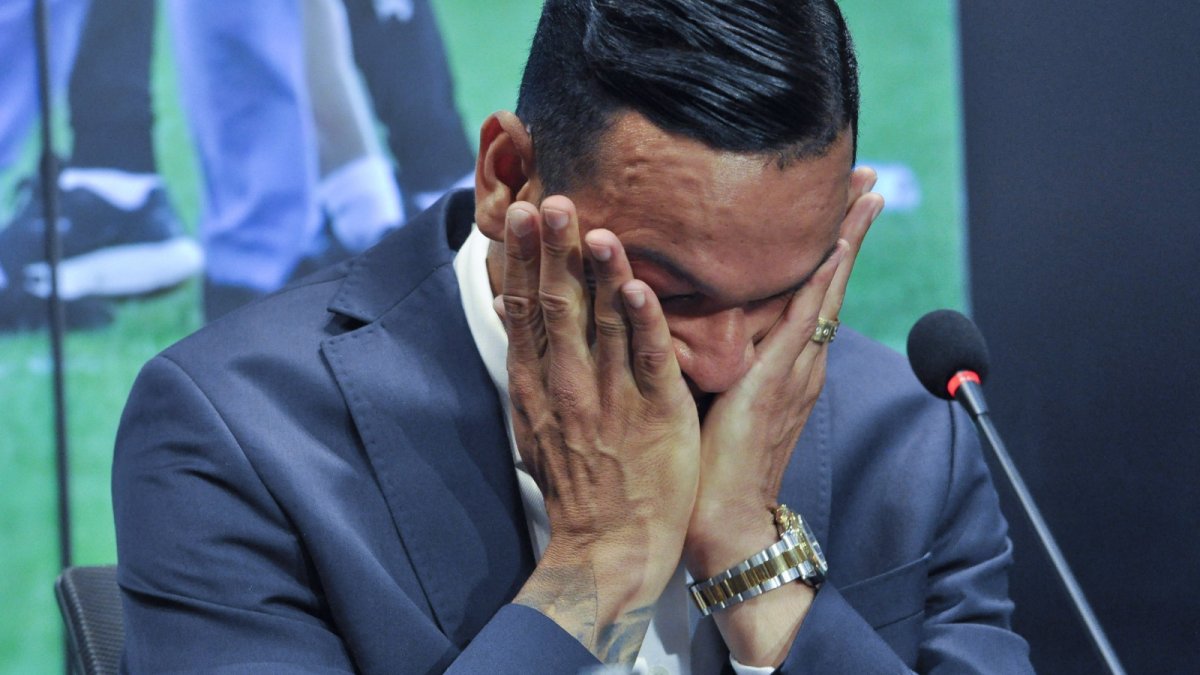 Josef de Souza gözyaşlarını tutamadı: Büyük hayal kırıklığı yaşıyorum