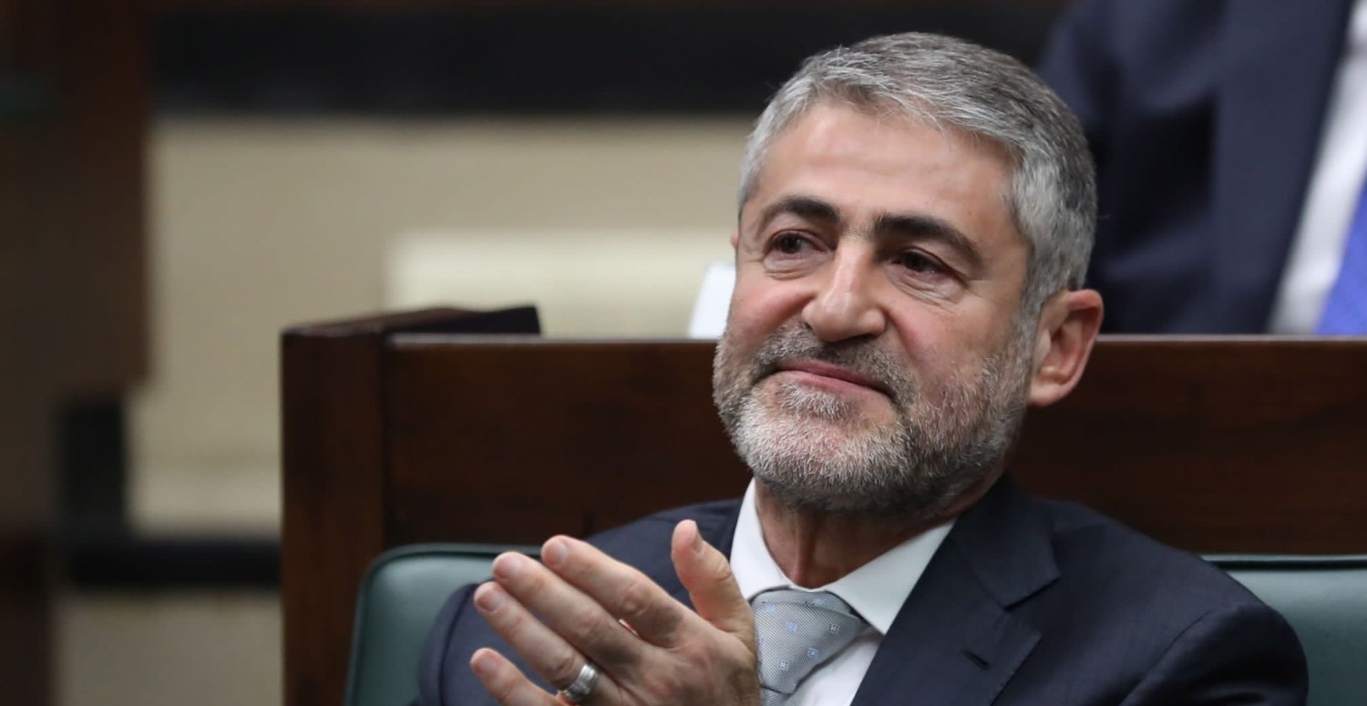 Herkes yakından takip ediyor! Bakan Nebati 81 il için duyuru yaptı... Başvuru yapacaklar dikkat... Sosyal konut projesindeki o detaylara mutlaka bakın!