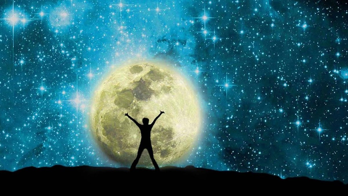 Bugün güneş üçgen ayı başlıyor... Herkes iyi olurken o üç burç güneş üçgeni ay sırasında kaçmak istiyor...