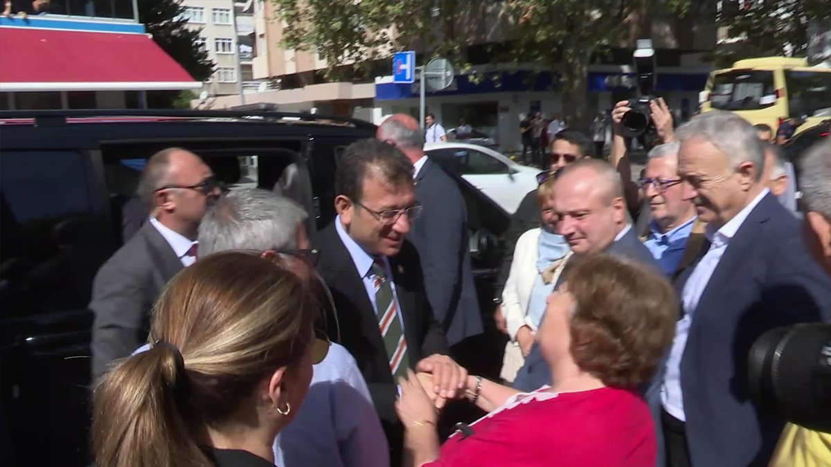 İmamoğlu yenilenen İncirli Caddesi'ni inceledi: Büyük bir altyapı yatırımı yaptık