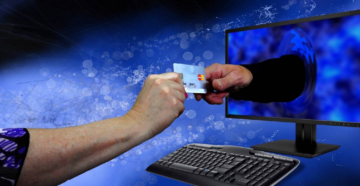 Sahte alışveriş sitesi kurup 60 milyon liralık vurgun yaptılar! 9 kişi tutuklandı