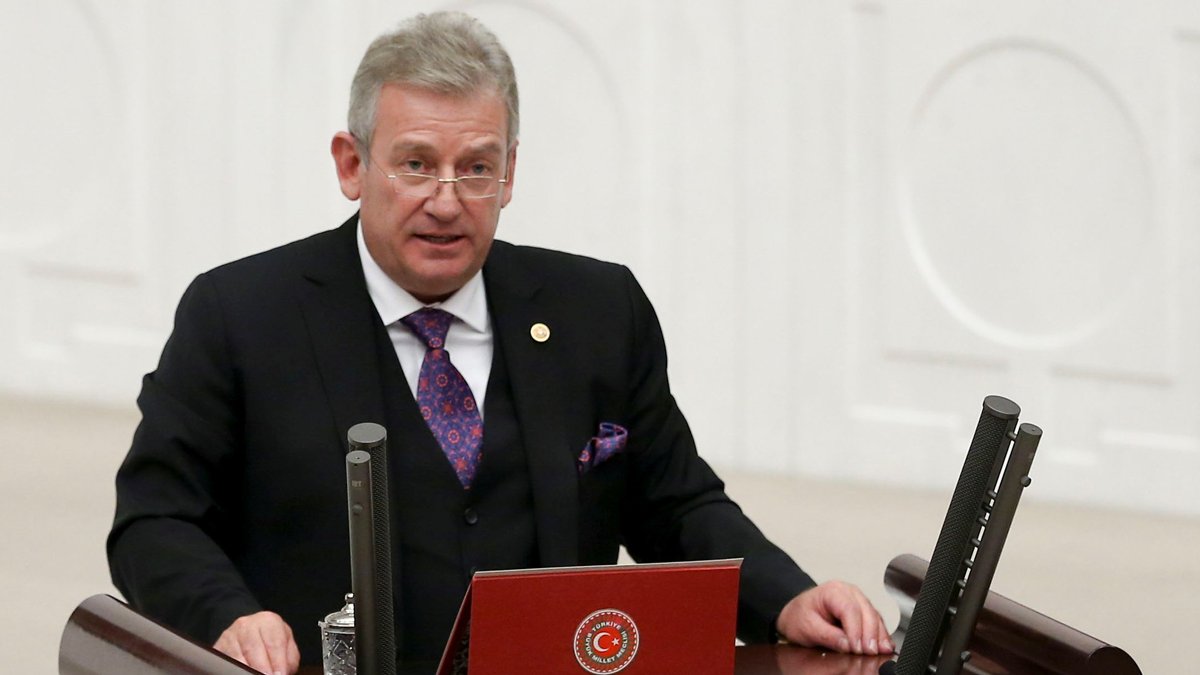 CHP'li Pekşen hayatını kaybetti