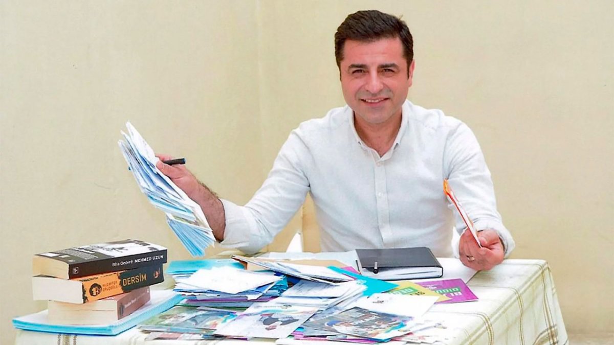 Demirtaş'tan 'ortak aday' mektubu: Helalleşme ve hesaplaşma dengesini iyi tutturmalı