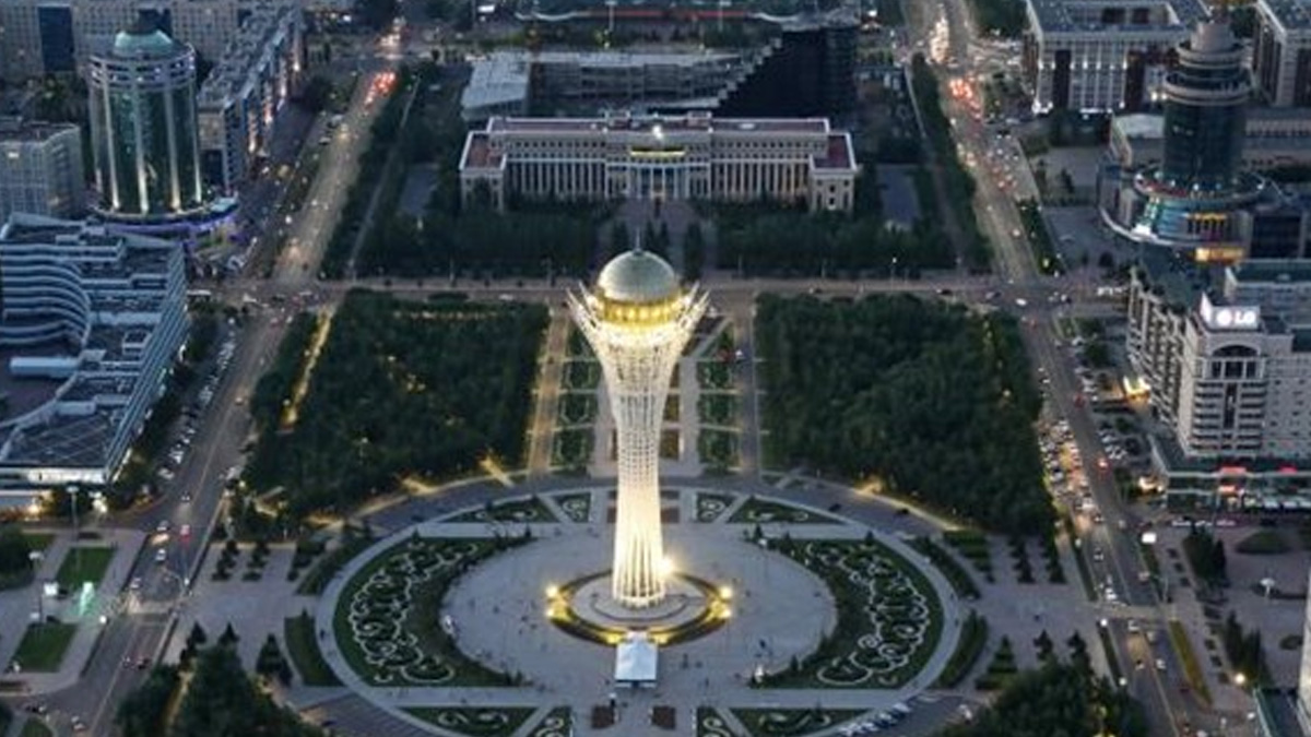 Kazakistan'ın başkenti Nursultan yeniden Astana oldu