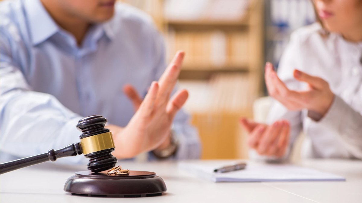 Yargıtay son noktayı koydu: Boşanmak manevi tazminat gerektirir mi?