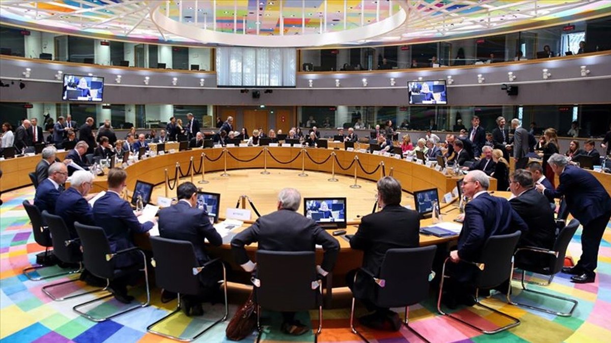 Rusya’nın seferberlik kararı sonrası AB Dışişleri Bakanlarından acil toplantı