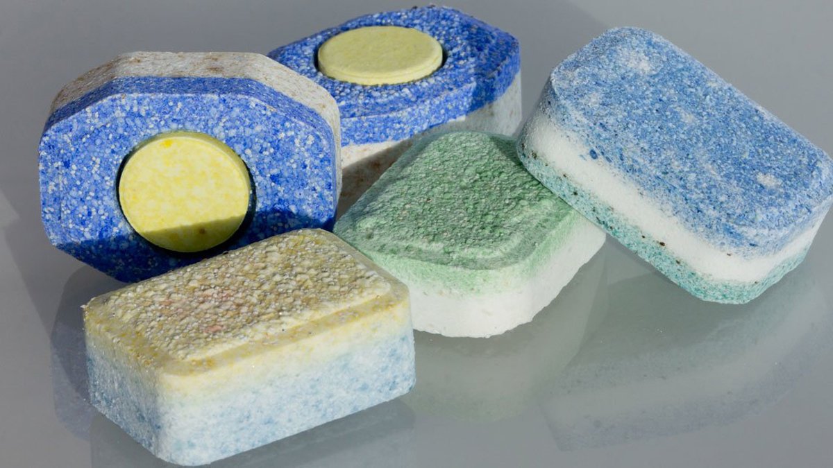 Bulaşık makinesi tabletini öyle yerlerde kullanabilirsiniz ki...! Sadece bulaşığa değil her derde deva