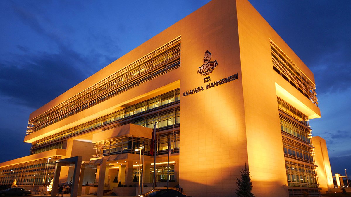 AYM'ye bireysel başvuru 450 binden fazla kişinin 'umudu' oldu