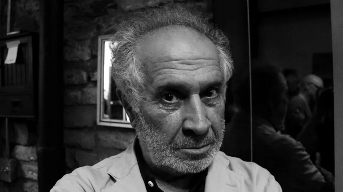 Ressam Komet hayatını kaybetti