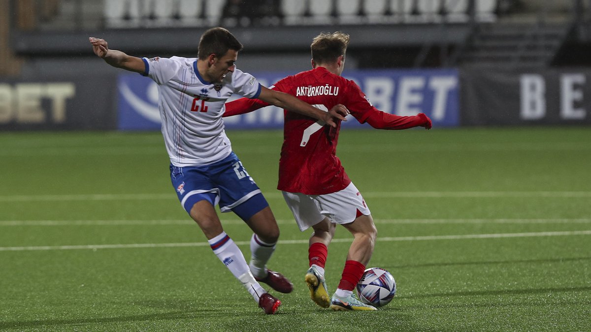 Futbolda tarihi rezalet! Milliler Faroe Adaları'na mağlup oldu