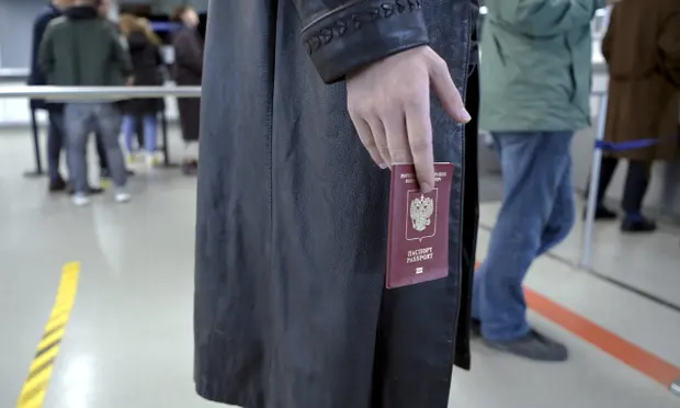 Rus erkekler seferberlikten kaçıyor:  Bir deli istiyor diye masum insanları öldürmeyeceğim