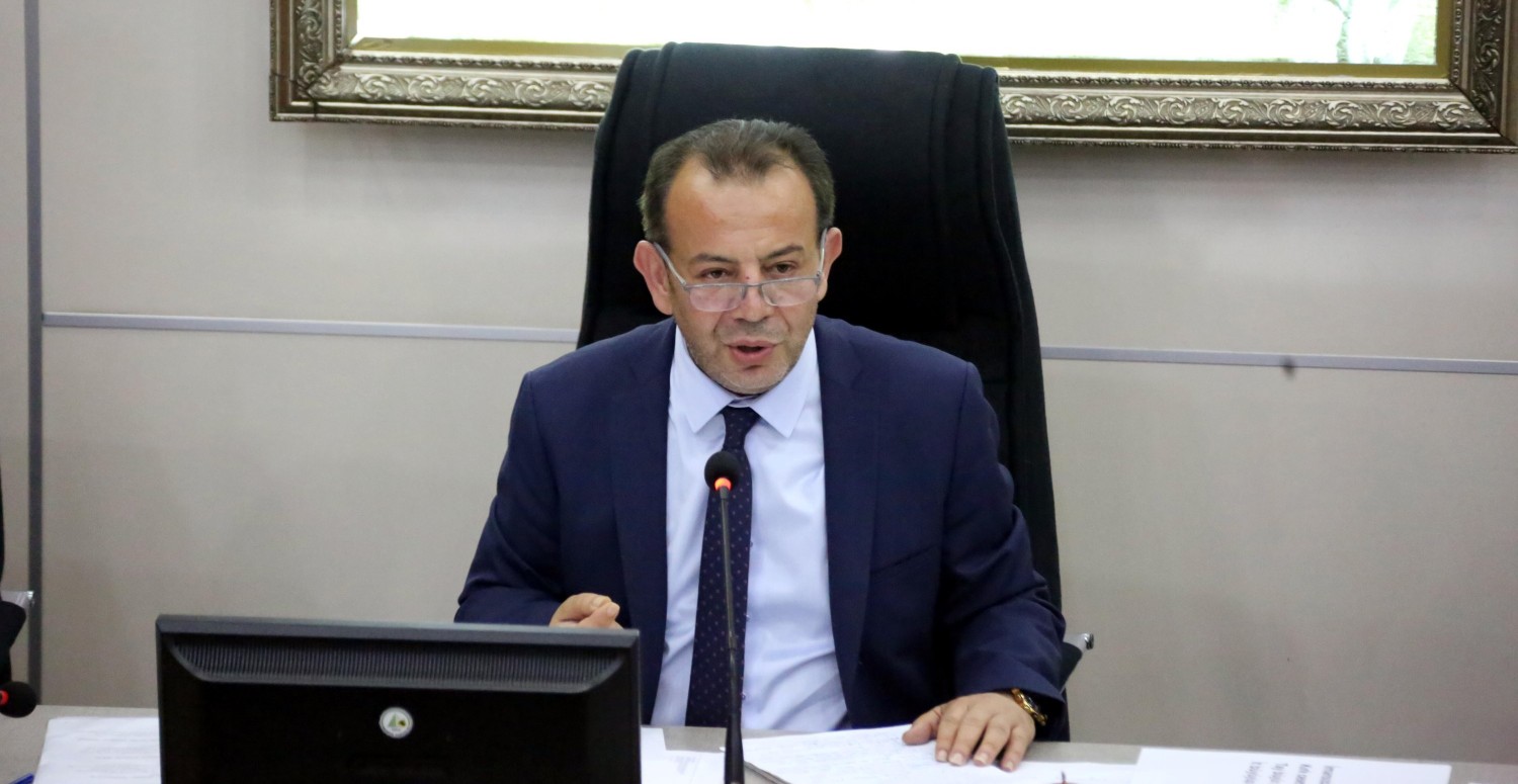 Tanju Özcan CHP’den ihraç mı edildi, ne ceza verildi, neden ceza aldı?