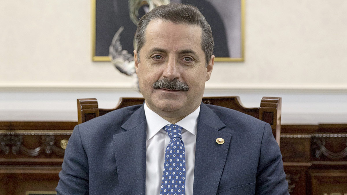 Faruk Çelik kimdir, kaç yaşında, aslen nereli, hangi görevlerde bulundu? İşte biyografisi