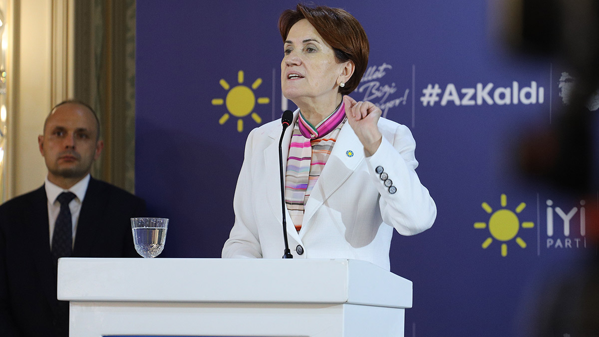 Erdoğan'ın 'süfli' açıklamasına Akşener'den tepki: Bu basiretsizliğe acıyarak bakıyoruz